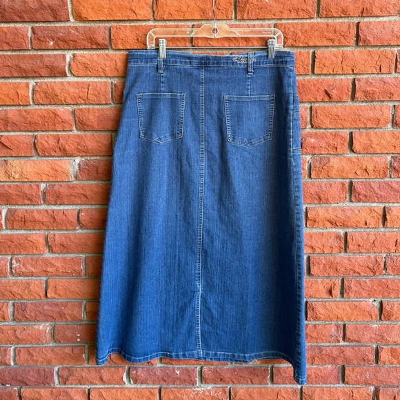 Y2K denim maxi skirt - Picture 3 of 12